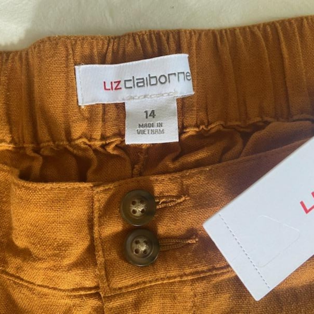 Liz Clairborne Camel Colored Womens Shorts